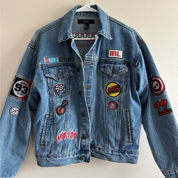 Forever 21 Graphic Patch Denim Jacket Size M - Picture 4 of 12